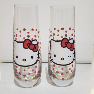 Hello Kitty Polka Dot Portrait 9-Ounce Stemless Fluted Glassware Set
